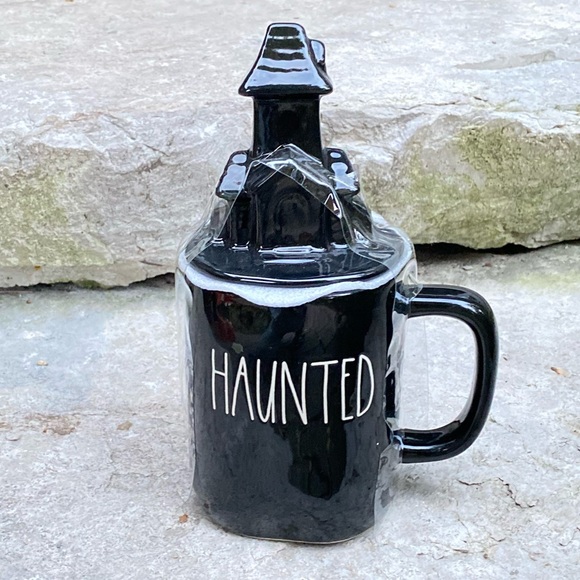 Rae Dunn HAUNTED Mug with Haunted House  Topper - Picture 1 of 6